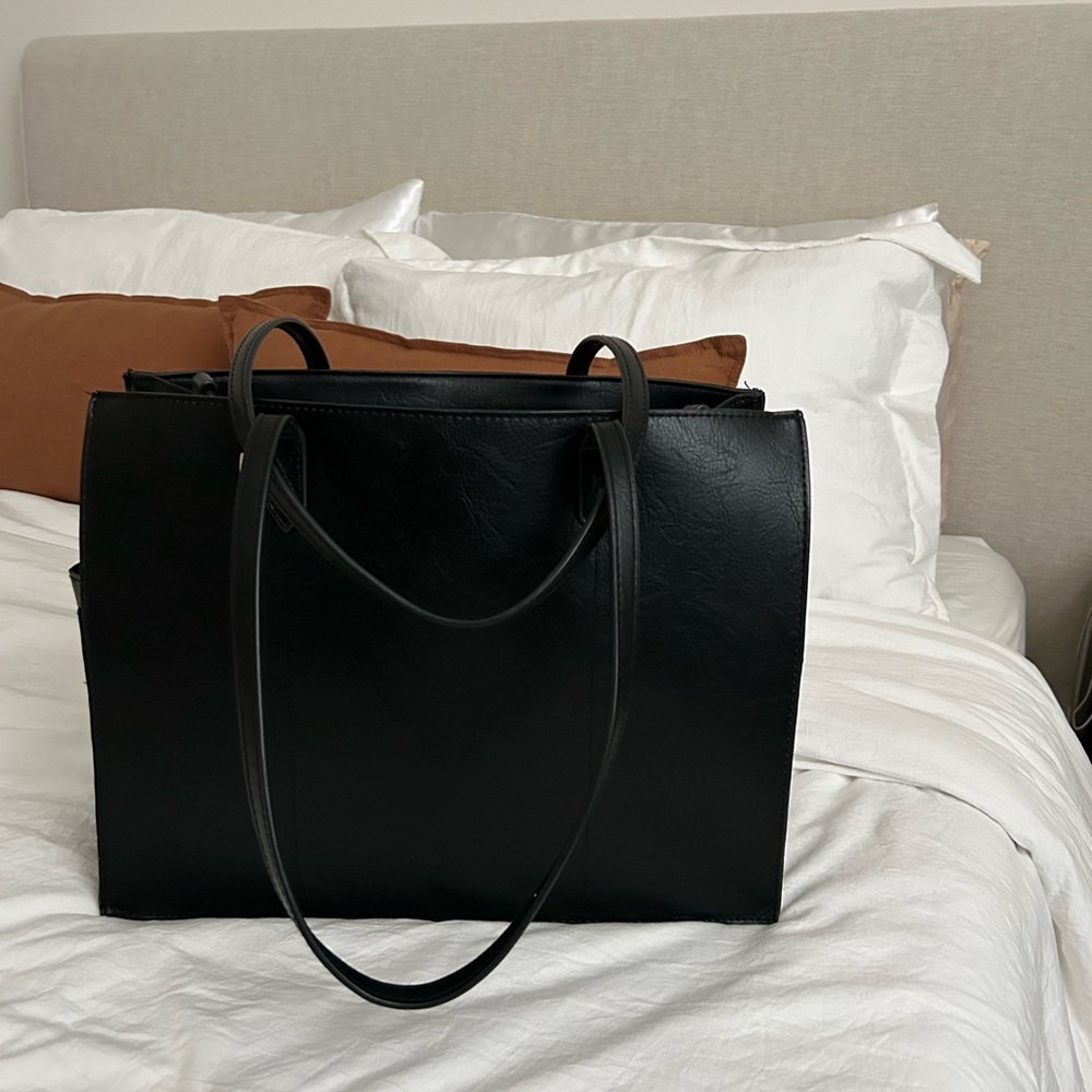 Beis The Work Tote In Black